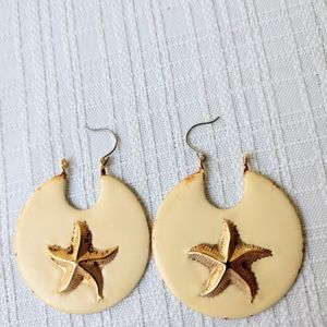 Starfish Earrings Vintage Cream Gold